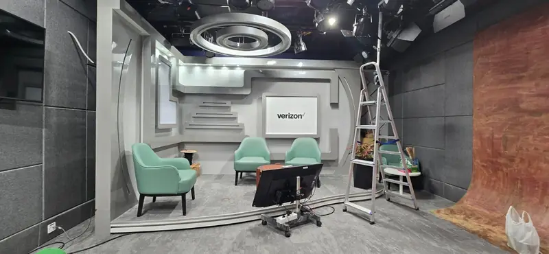Studio work at Verizon, Mindspace