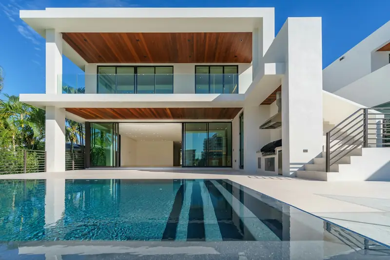 Villa with wooden soffit